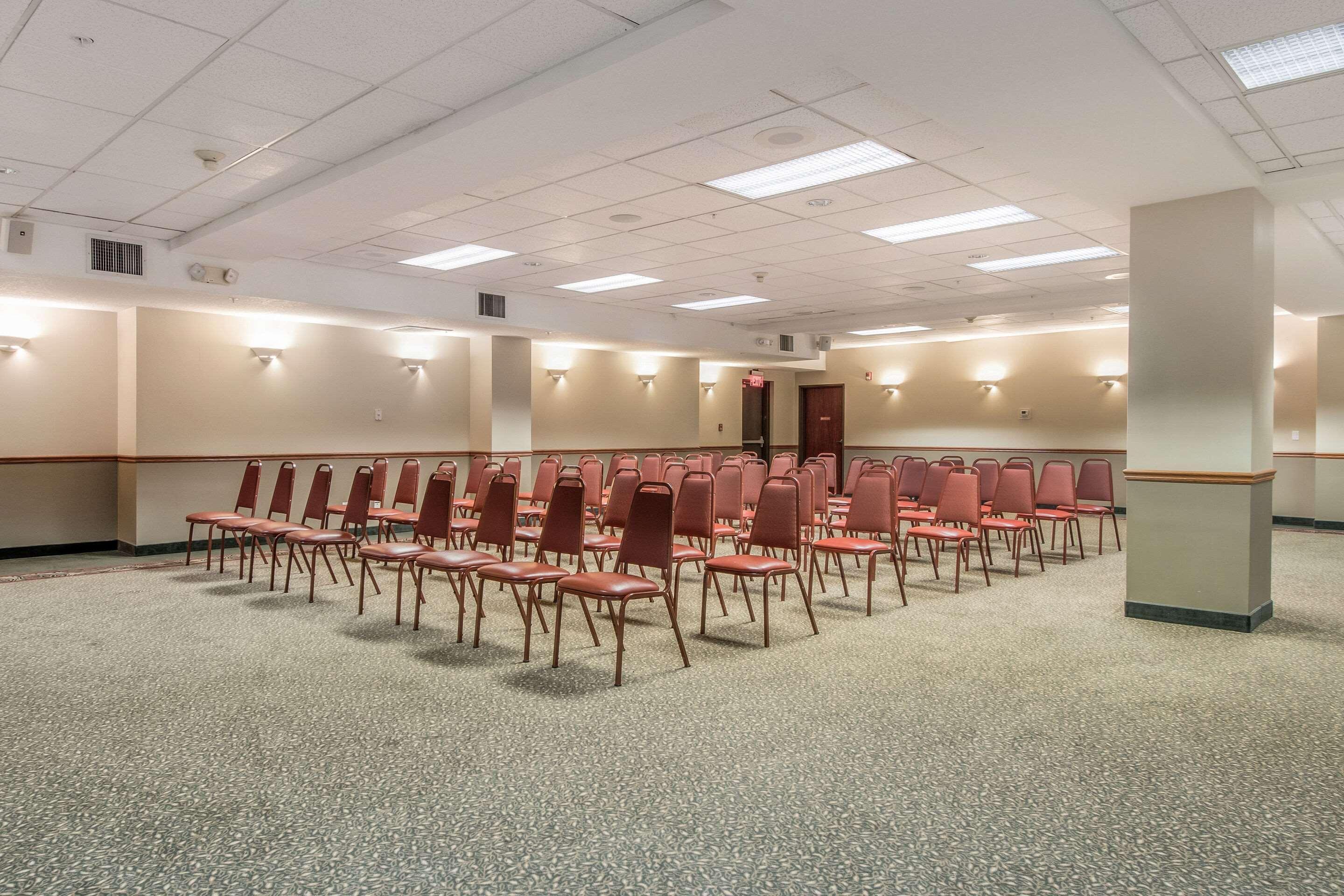 Quality Inn Грешем Экстерьер фото