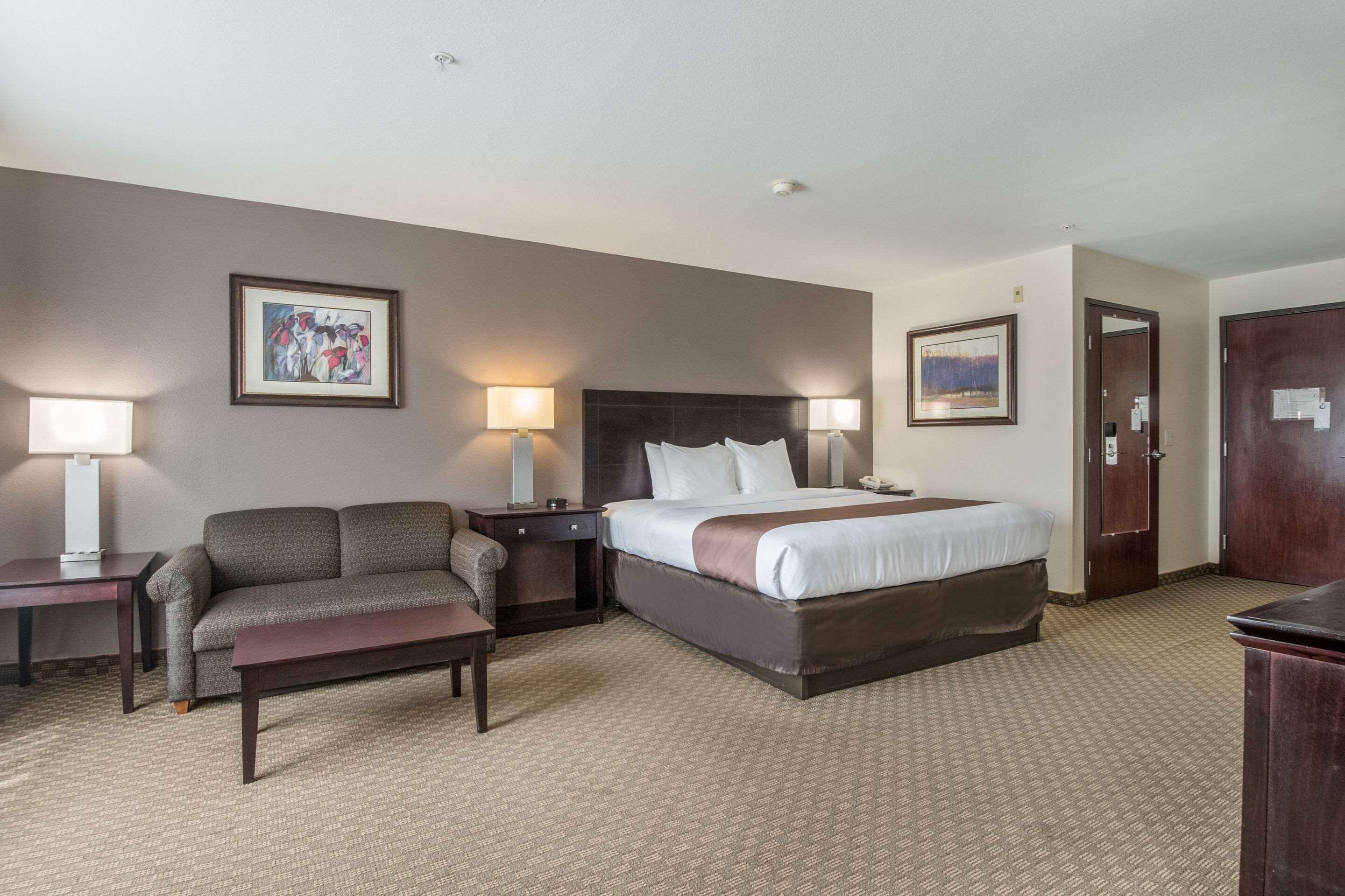 Quality Inn Грешем Экстерьер фото